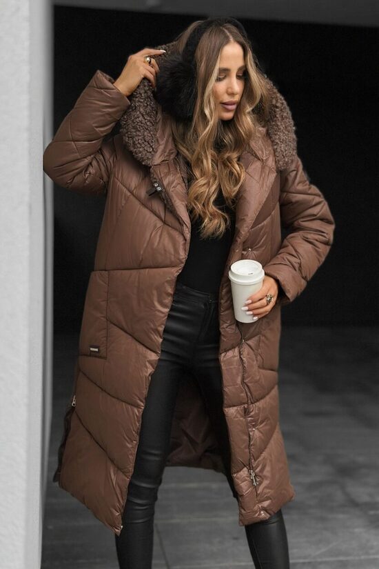 ILGA DYGSNIUOTA STRIUKĖ (ruda)